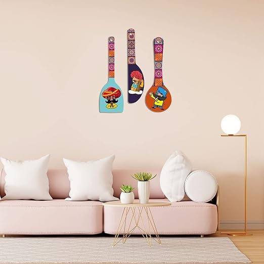 VIBHSA Wooden Wall Hanger for Home