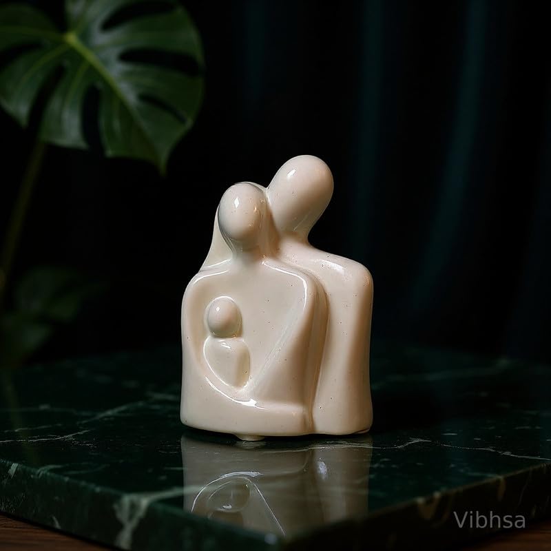 VIBHSA Modern Abstract Couple Showpiece for Home Decor