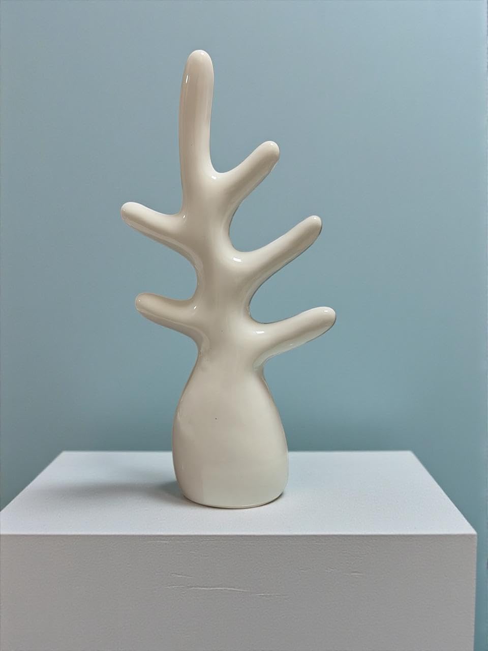 VIBHSA Abstract Ceramic Tree Branch Showpiece/Sculpture for Home Table Décor – White