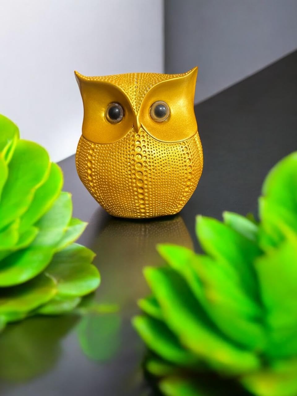 VIBHSA Modern Classy Lucky Owl Resin Art Figure Showpiece (Golden), 1 Piece