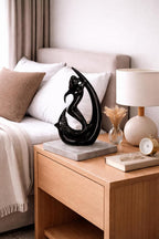 VIBHSA Modern Abstract Romantic Couple Sculpture Elegant Love Showpiece for Home Decor