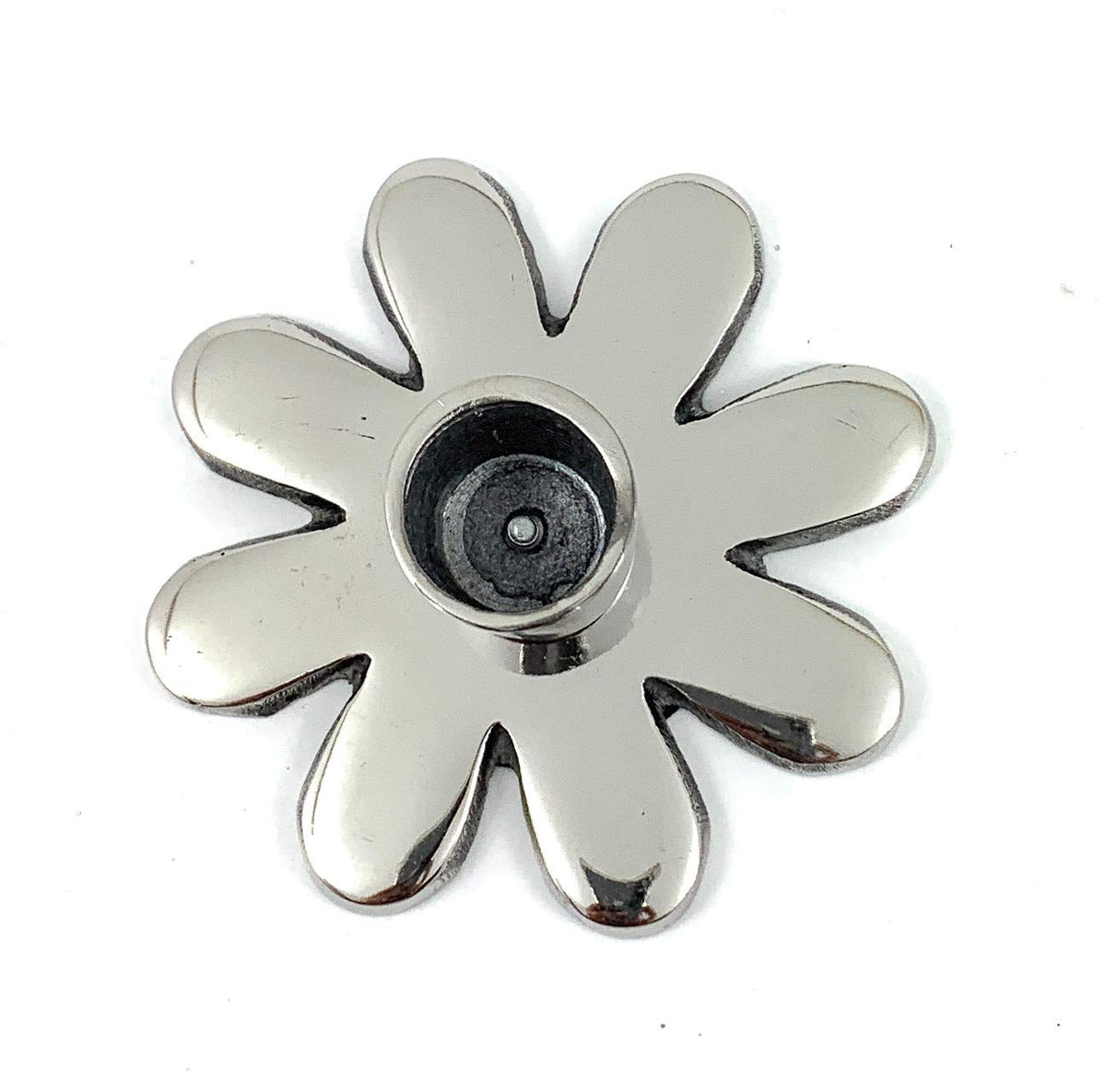 VIBHSA Handmade Flower Candle Holder Silver Finish. Ideal for Home & Table Decor, Religious Events