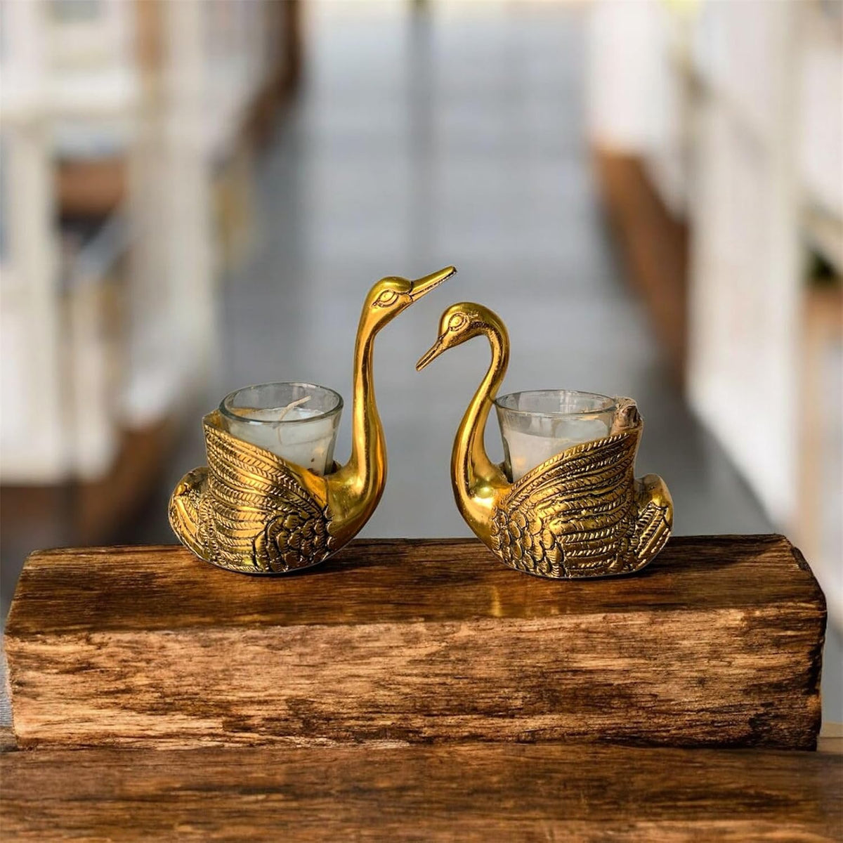 Aluminium Pair of Swan Candle Holder Showpiece for Good Luck & Love