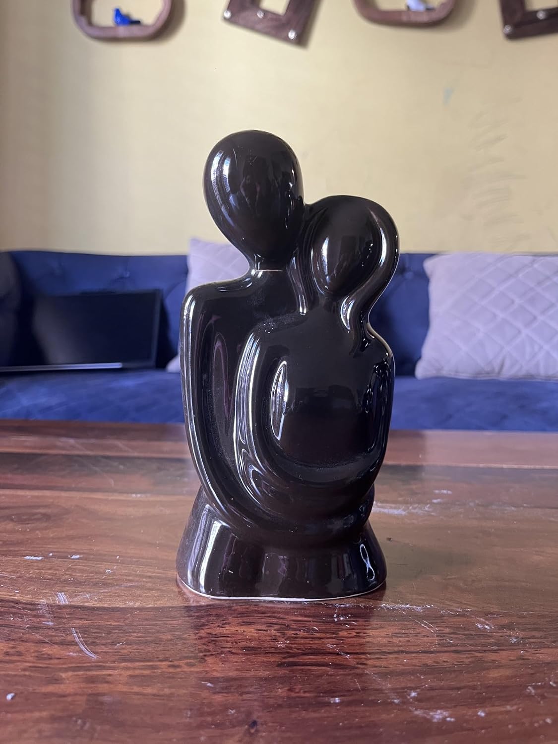 VIBHSA Modern Black Couple Ceramic Showpiece for Home Decor