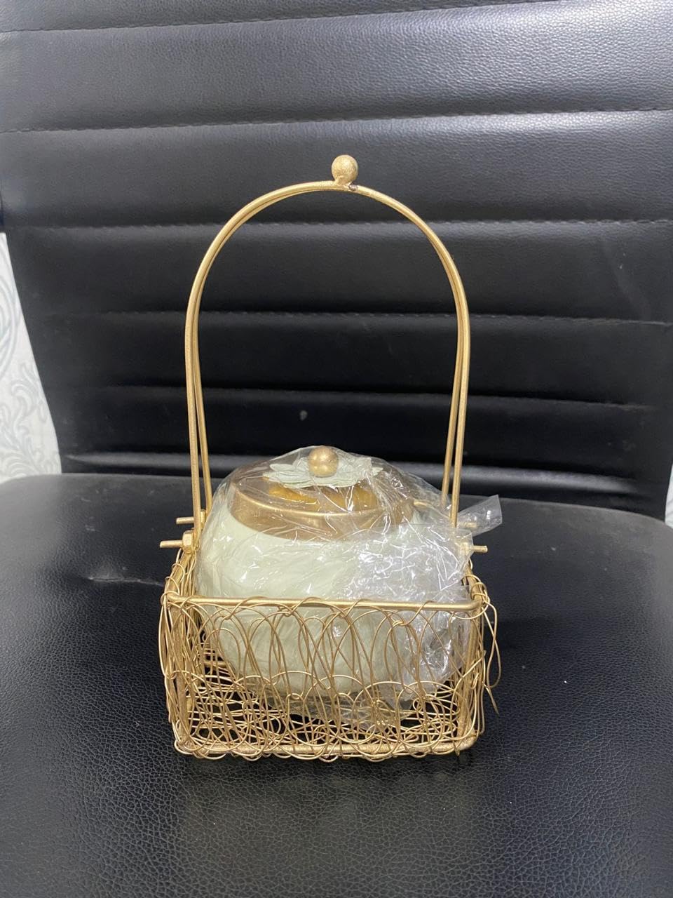 VIBHSA Metal Oval Basket | 1 Jar for Gift