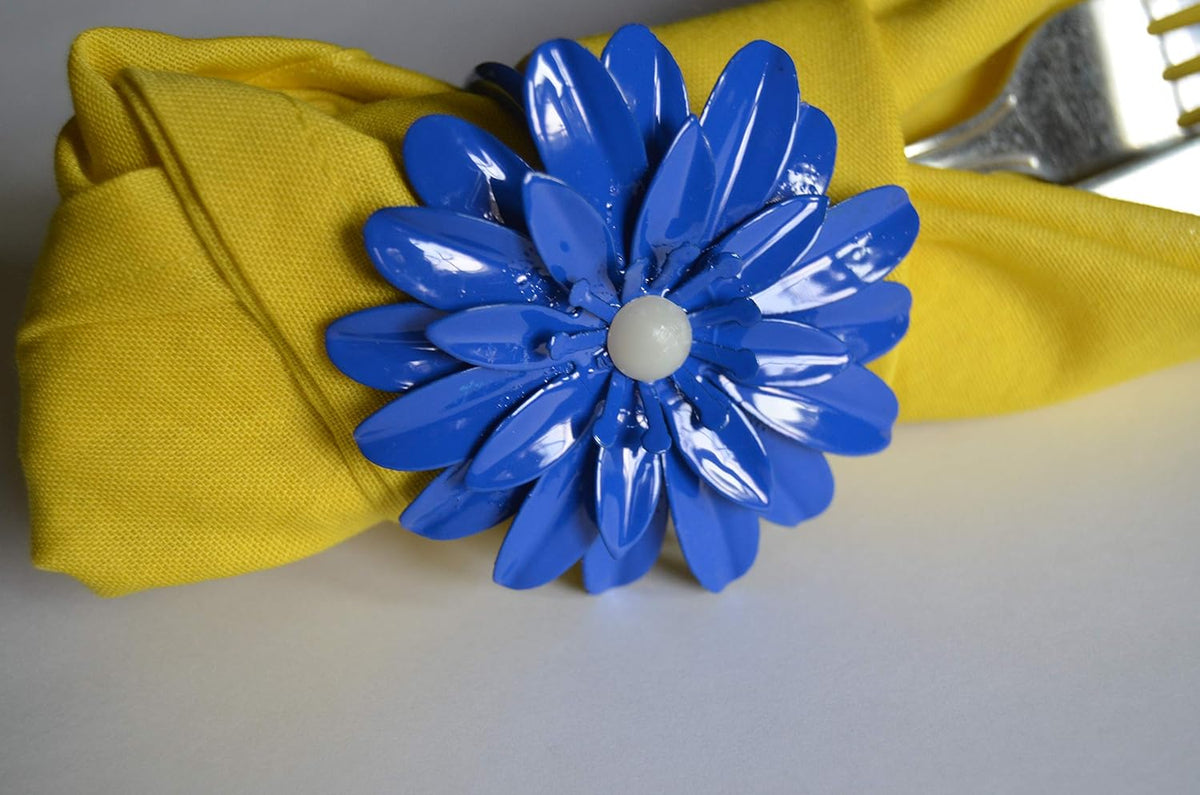 VIBHSA Handcrafted Flower Napkin Rings (Set of 4, Blue)