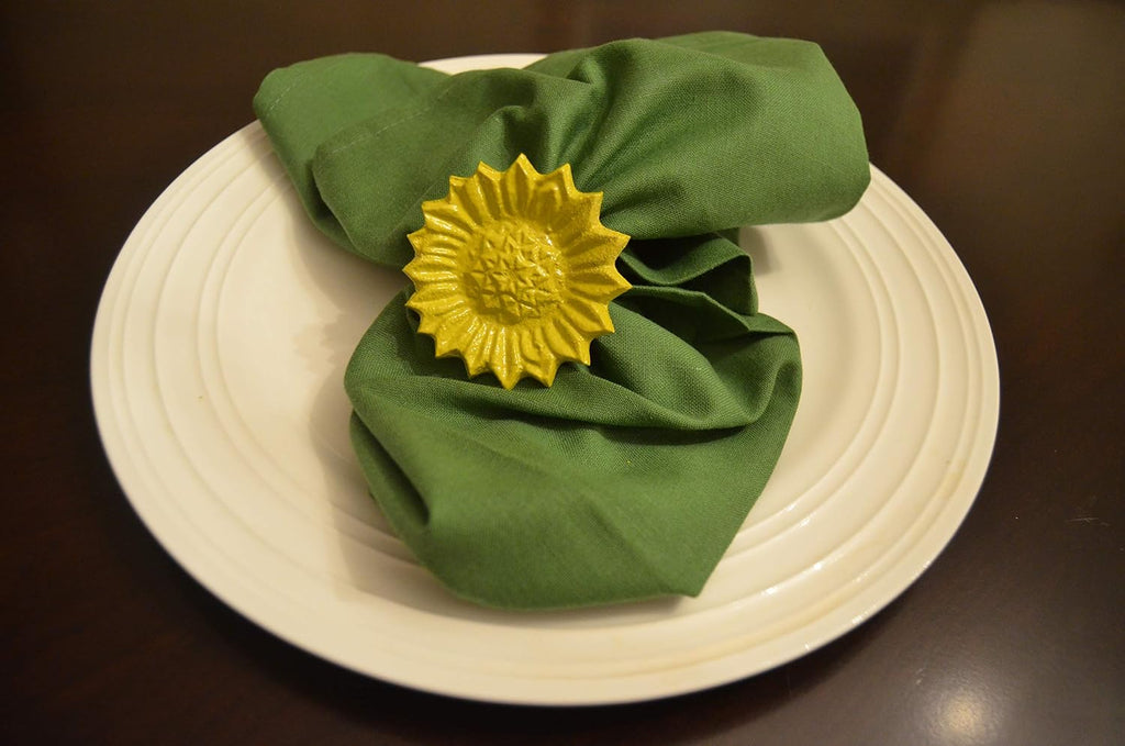 VIBHSA Flower Napkin Rings Set of 4 Handcrafted Décor (Yellow Antique)