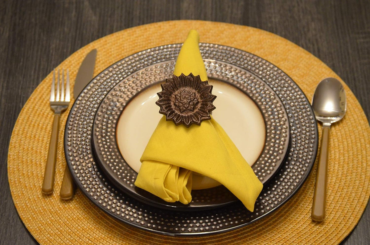VIBHSA Flower Napkin Rings Set of 4 Handcrafted Wedding Décor (Copper Antique)